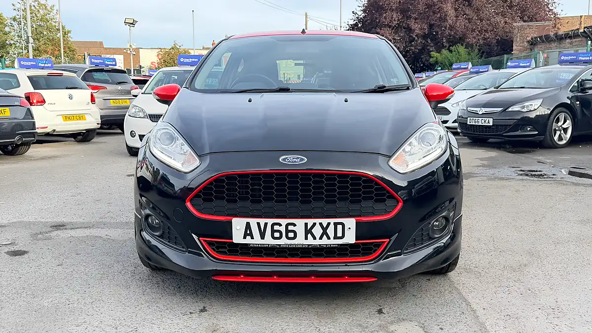 Used 2016 Ford Fiesta Zetec S Black - Interior and Exterior details 8