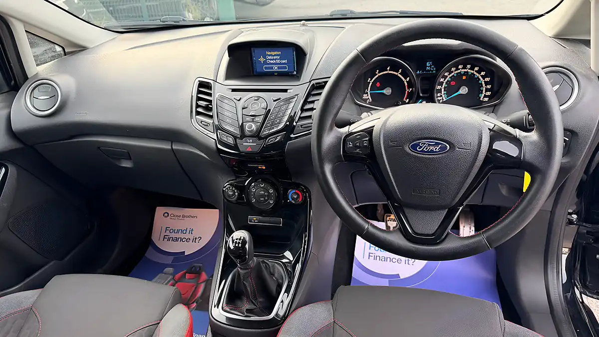 Used 2016 Ford Fiesta Zetec S Black - Interior and Exterior details 9