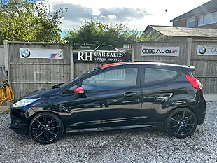 Used 2016 Ford Fiesta Zetec S Black - Interior and Exterior details 10