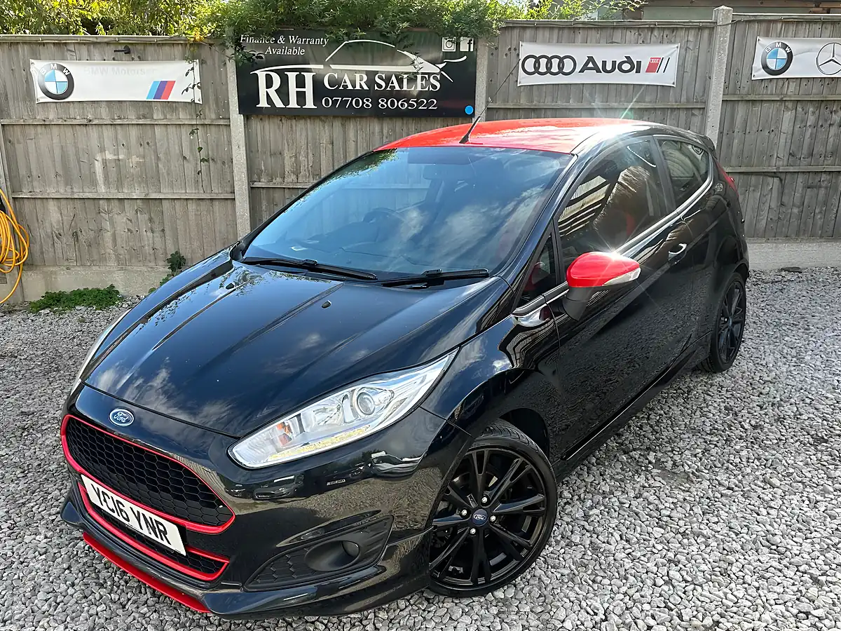 Used 2016 Ford Fiesta Zetec S Black - Interior and Exterior details 13