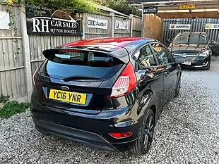Used 2016 Ford Fiesta Zetec S Black - Interior and Exterior details 15