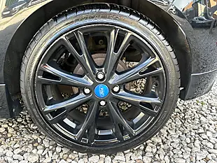 Used 2016 Ford Fiesta Zetec S Black - Interior and Exterior details 19