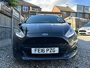 Used 2016 Ford Fiesta Zetec S Black - Interior and Exterior details 11
