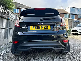 Used 2016 Ford Fiesta Zetec S Black - Interior and Exterior details 12