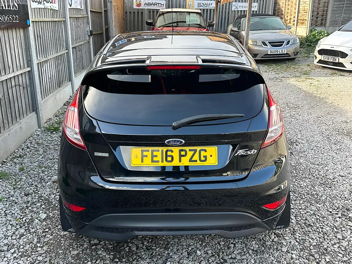 Used 2016 Ford Fiesta Zetec S Black - Interior and Exterior details 8