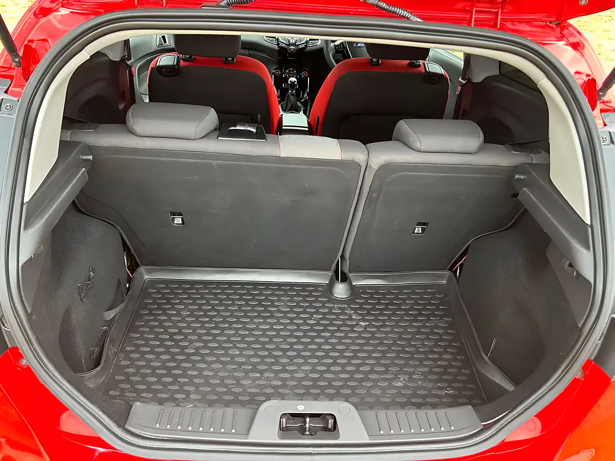Used 2016 Ford Fiesta Zetec S Red Edition Red - Interior and Exterior details 13
