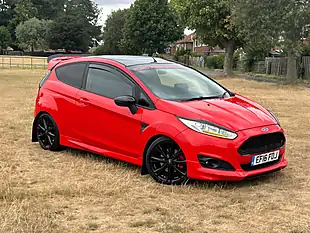 Used 2016 Ford Fiesta Zetec S Red Edition Red - Interior and Exterior details 3