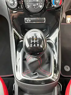 Used 2016 Ford Fiesta Zetec S Red - Interior and Exterior details 16