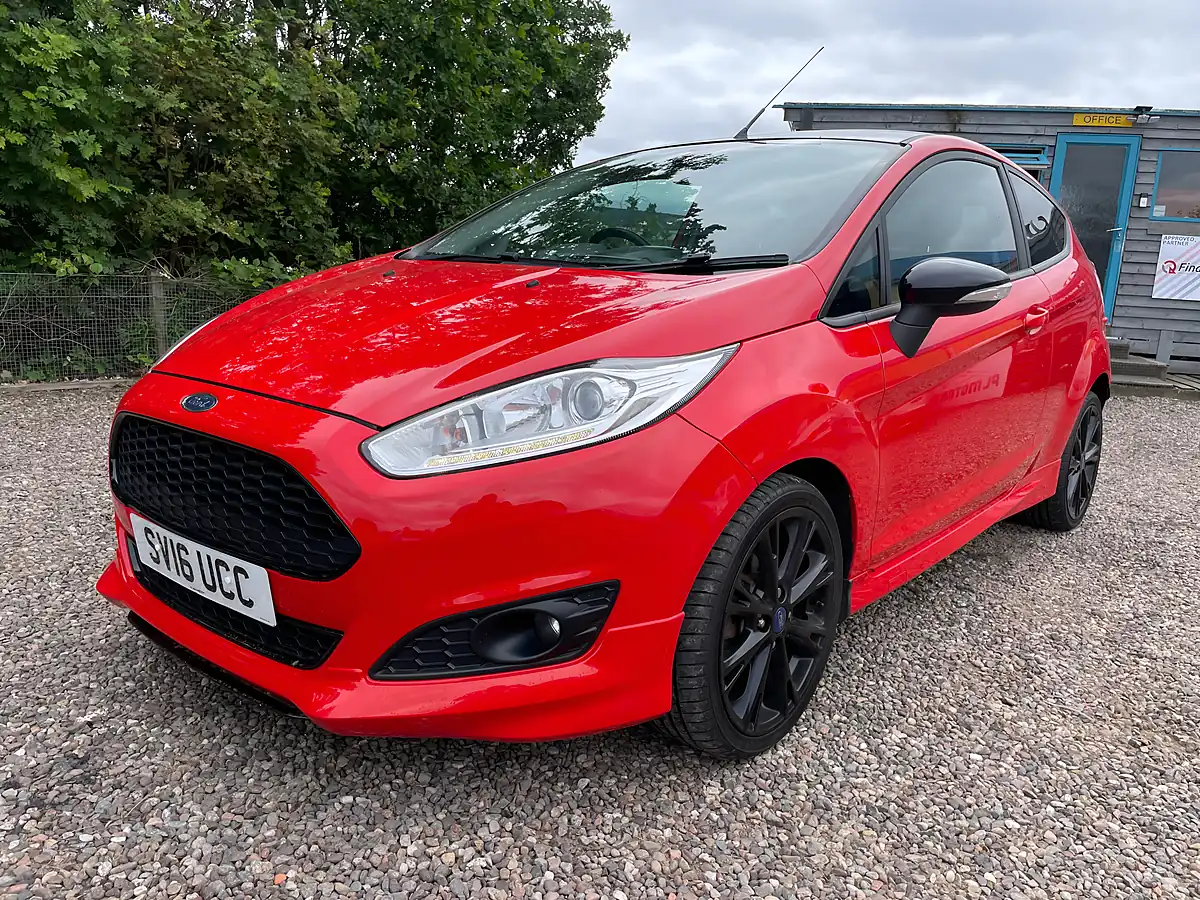 Used 2016 Ford Fiesta Zetec S Red - Interior and Exterior details 2