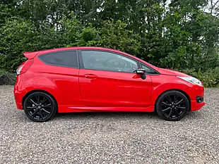 Used 2016 Ford Fiesta Zetec S Red - Interior and Exterior details 5