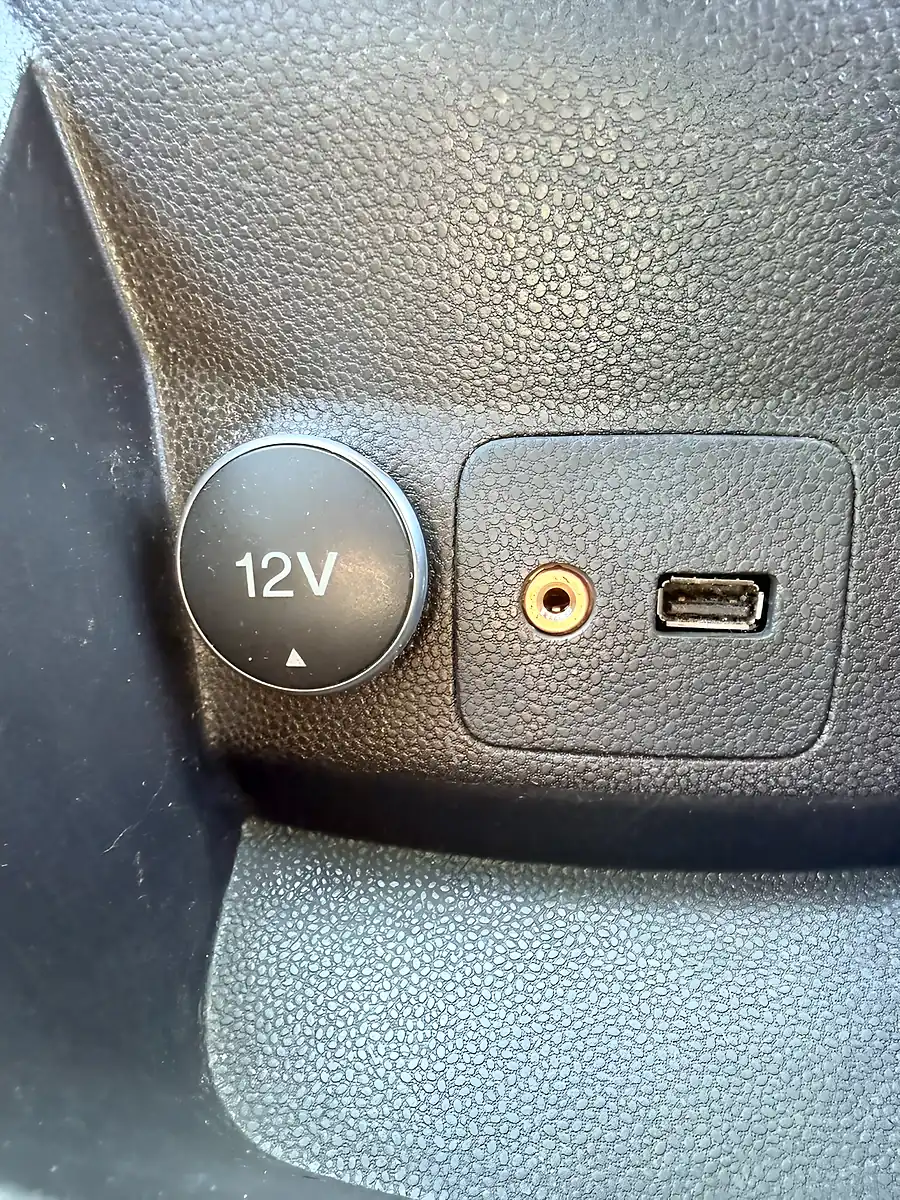 Used 2016 Ford Fiesta Zetec S Red - Interior and Exterior details 13