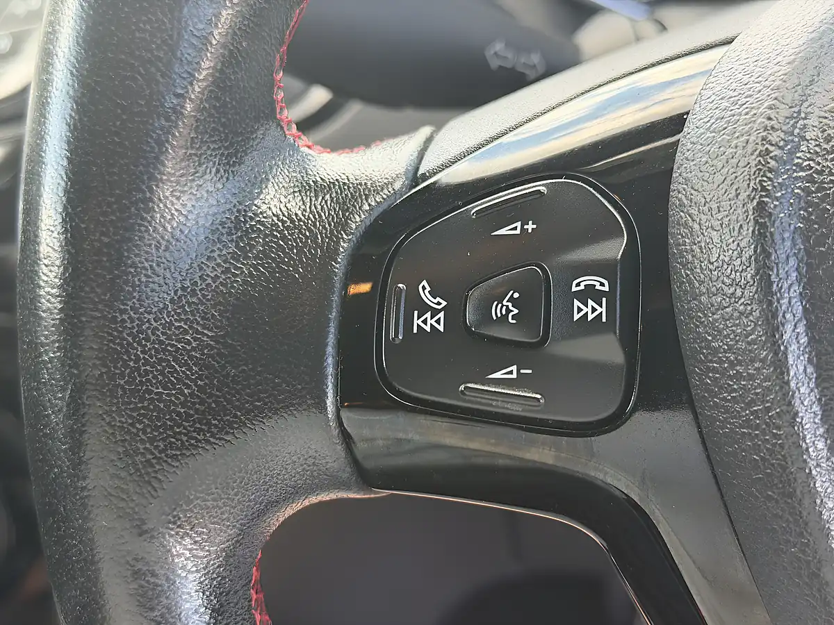 Used 2016 Ford Fiesta Zetec S Red - Interior and Exterior details 20
