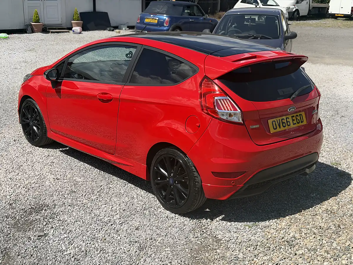 Used 2016 Ford Fiesta Zetec S Red - Interior and Exterior details 5