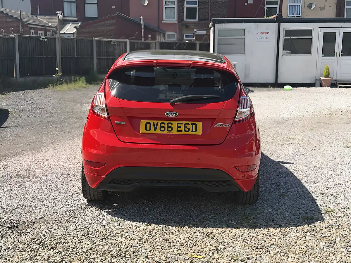 Used 2016 Ford Fiesta Zetec S Red - Interior and Exterior details 6