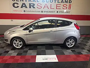 Used 2016 Ford Fiesta Zetec Silver - Interior and Exterior details 4