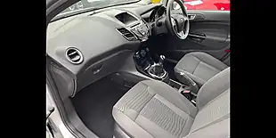 Used 2016 Ford Fiesta Zetec Silver - Interior and Exterior details 8