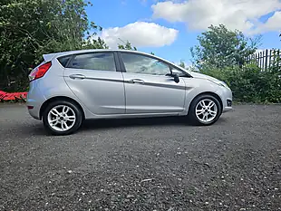 Used 2016 Ford Fiesta Zetec Silver - Interior and Exterior details 6