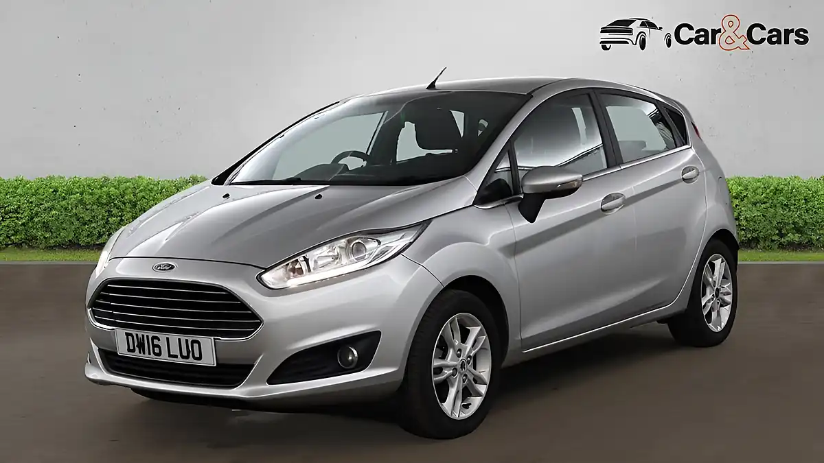 Used 2016 Ford Fiesta Zetec Silver - Interior and Exterior details 2