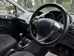 Used 2016 Ford Fiesta Zetec Silver - Interior and Exterior details 14