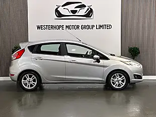 Used 2016 Ford Fiesta Zetec Silver - Interior and Exterior details 13