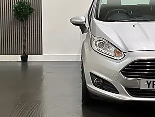 Used 2016 Ford Fiesta Zetec Silver - Interior and Exterior details 6