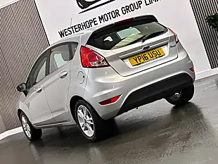 Used 2016 Ford Fiesta Zetec Silver - Interior and Exterior details 8