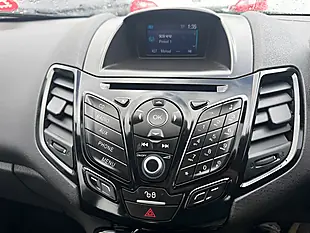 Used 2016 Ford Fiesta Zetec Silver - Interior and Exterior details 10