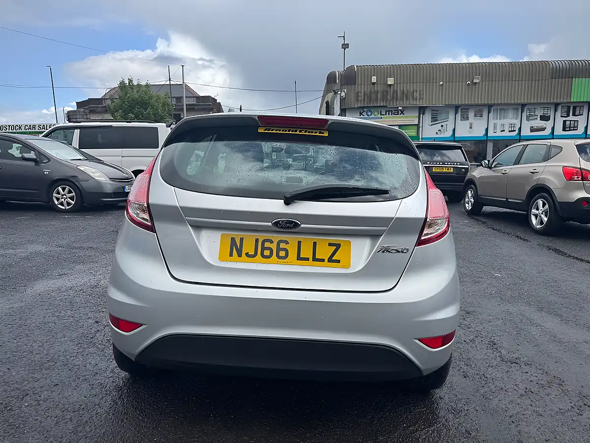 Used 2016 Ford Fiesta Zetec Silver - Interior and Exterior details 19