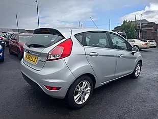 Used 2016 Ford Fiesta Zetec Silver - Interior and Exterior details 2
