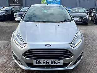 Used 2016 Ford Fiesta Zetec Silver - Interior and Exterior details 4