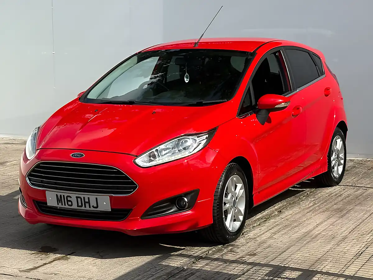 Used 2016 Ford Fiesta Zetec T Race Red - Interior and Exterior details 5