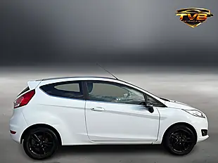 Used 2016 Ford Fiesta Zetec White Edition Autumn Frozen White - Interior and Exterior details 2