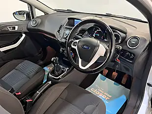 Used 2016 Ford Fiesta Zetec White Edition Autumn White - Interior and Exterior details 12