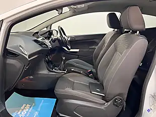 Used 2016 Ford Fiesta Zetec White Edition Autumn White - Interior and Exterior details 17