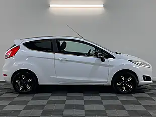 Used 2016 Ford Fiesta Zetec White Edition Autumn White - Interior and Exterior details 2