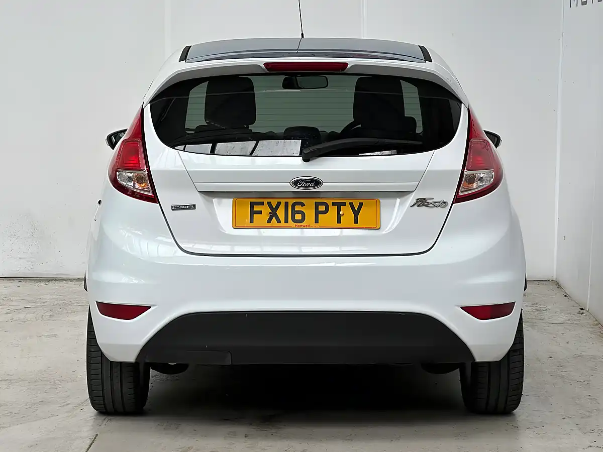 Used 2016 Ford Fiesta Zetec White Edition White - Interior and Exterior details 5
