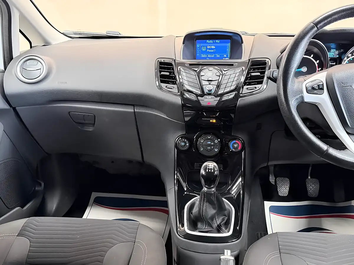 Used 2016 Ford Fiesta Zetec White Edition White - Interior and Exterior details 15