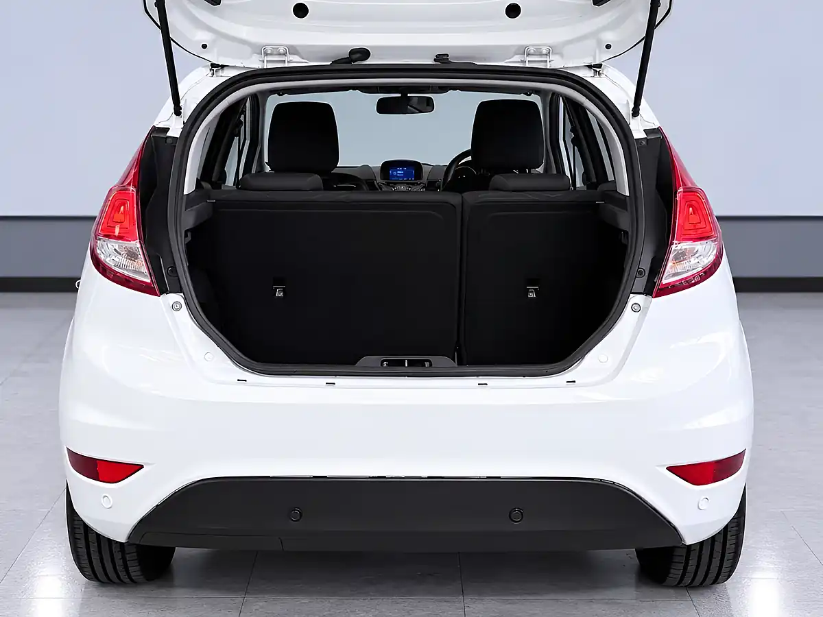 Used 2016 Ford Fiesta Zetec White Edition White - Interior and Exterior details 17