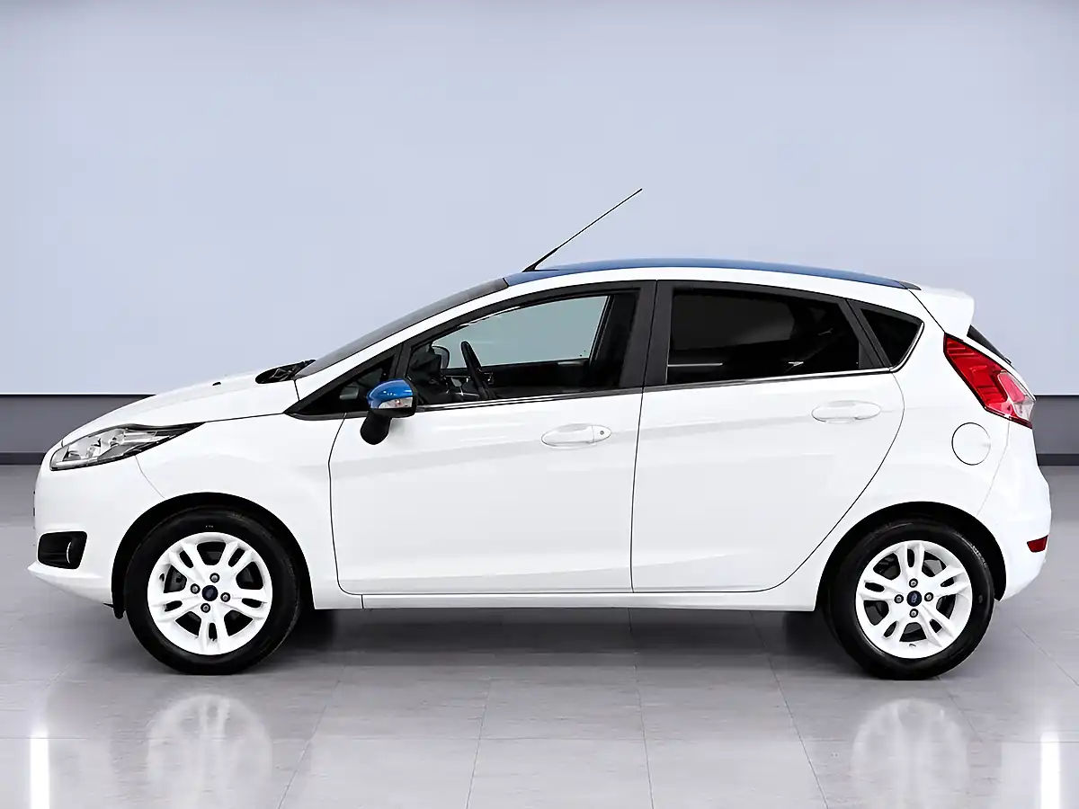 Used 2016 Ford Fiesta Zetec White Edition White - Interior and Exterior details 4