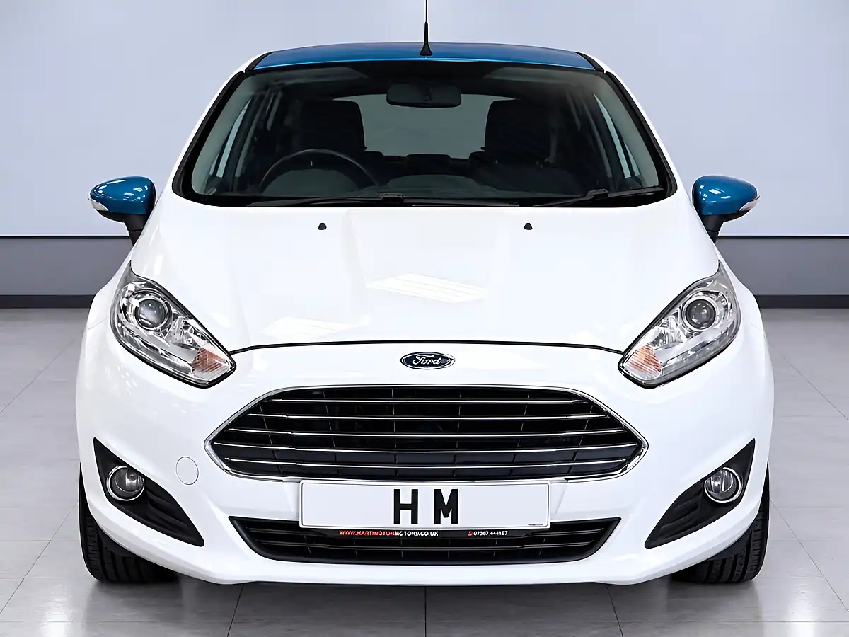 Used 2016 Ford Fiesta Zetec White Edition White - Interior and Exterior details 5