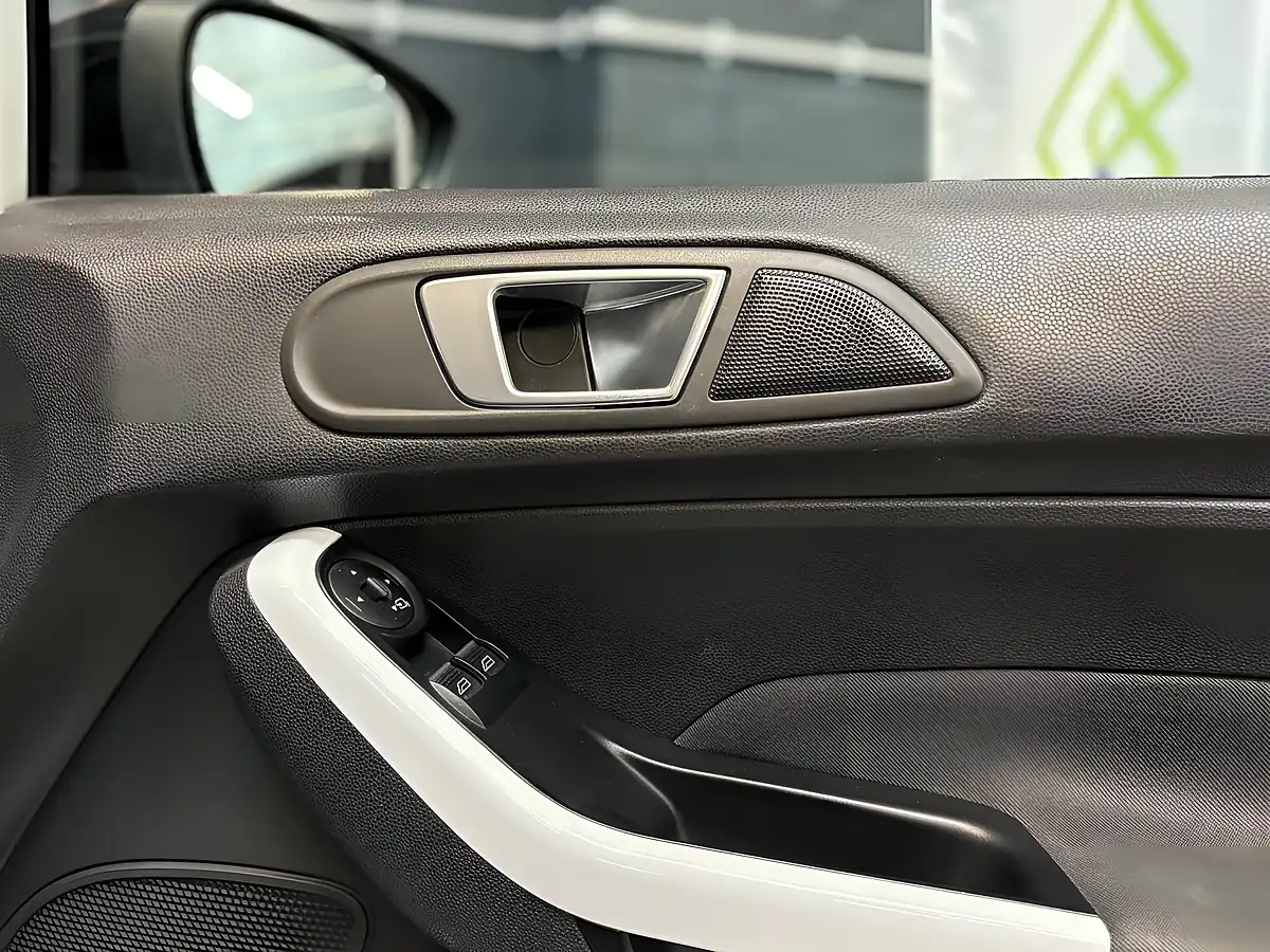 Used 2016 Ford Fiesta Zetec White Edition White - Interior and Exterior details 12