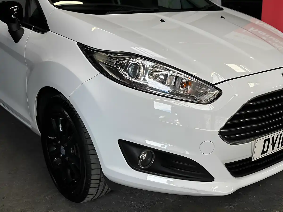 Used 2016 Ford Fiesta Zetec White Edition White - Interior and Exterior details 20