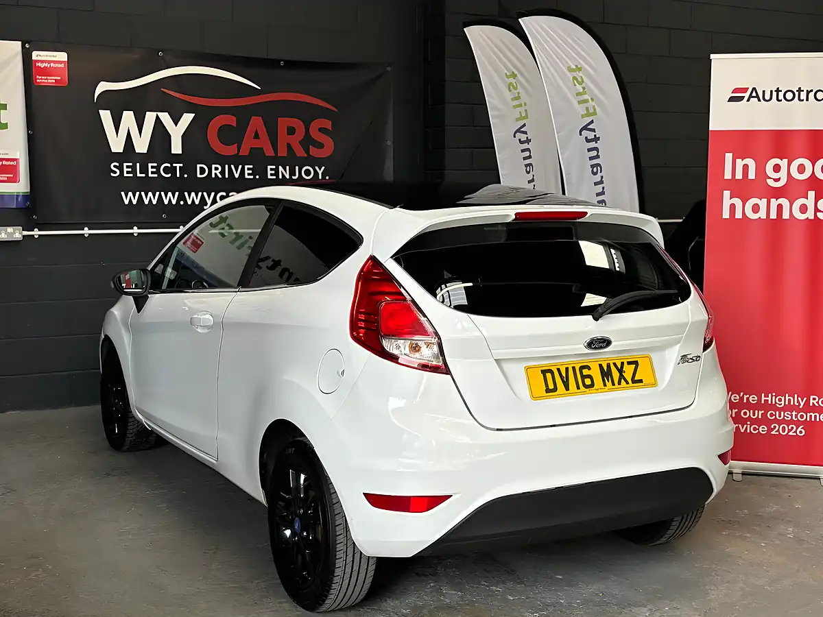 Used 2016 Ford Fiesta Zetec White Edition White - Interior and Exterior details 4