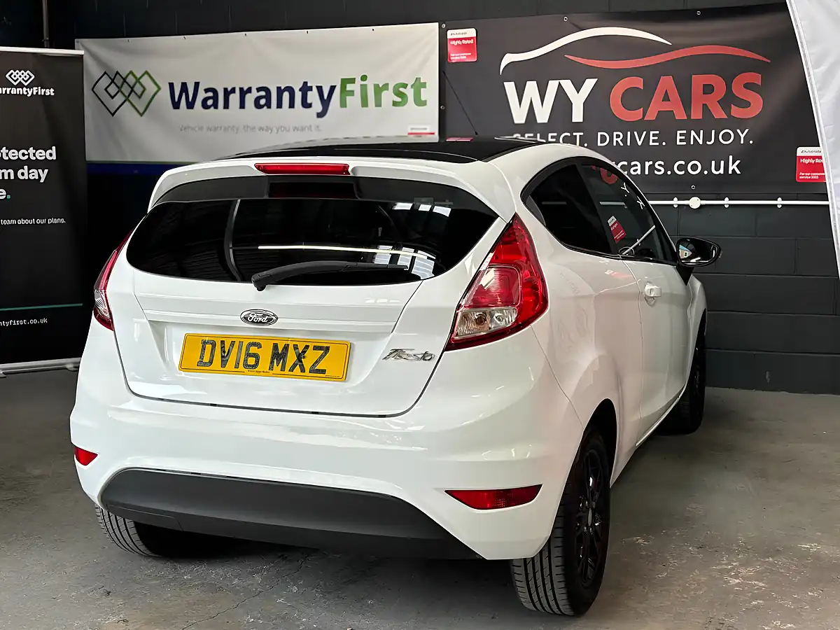 Used 2016 Ford Fiesta Zetec White Edition White - Interior and Exterior details 9