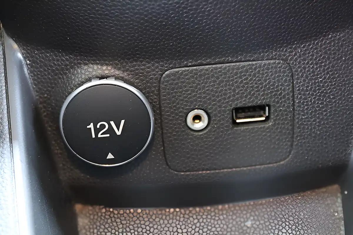 Used 2016 Ford Fiesta Zetec White Edition White - Interior and Exterior details 12