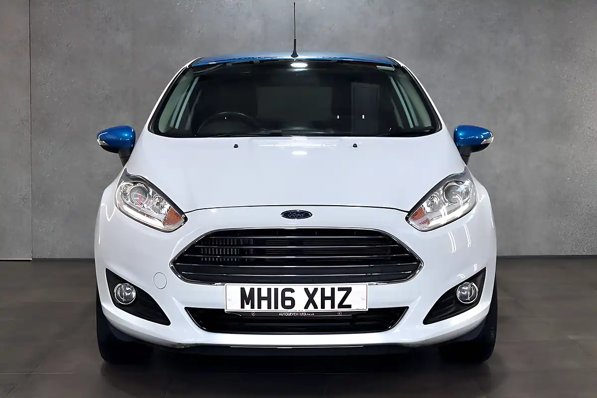 Used 2016 Ford Fiesta Zetec White Edition White - Interior and Exterior details 4