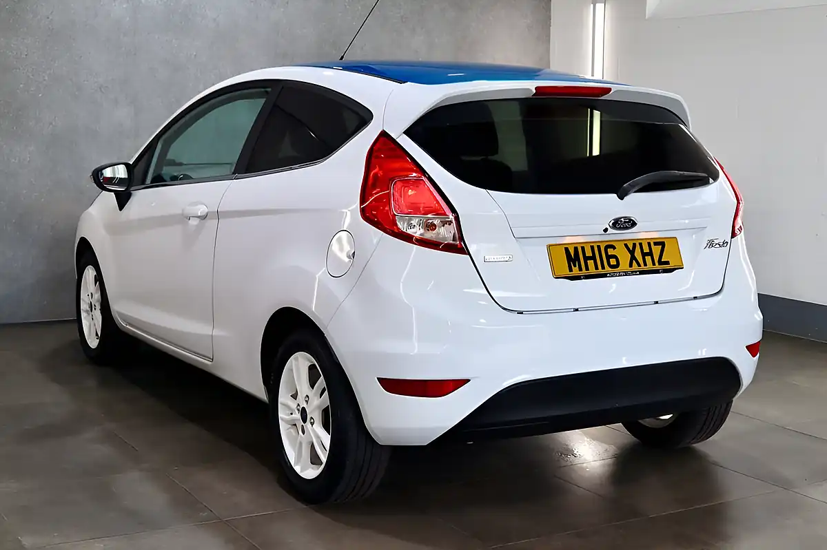 Used 2016 Ford Fiesta Zetec White Edition White - Interior and Exterior details 9