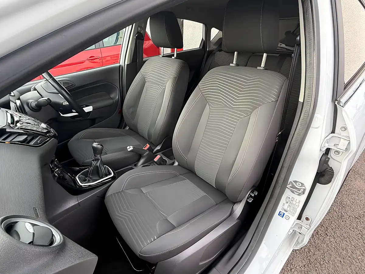 Used 2016 Ford Fiesta Zetec White Edition White - Interior and Exterior details 15