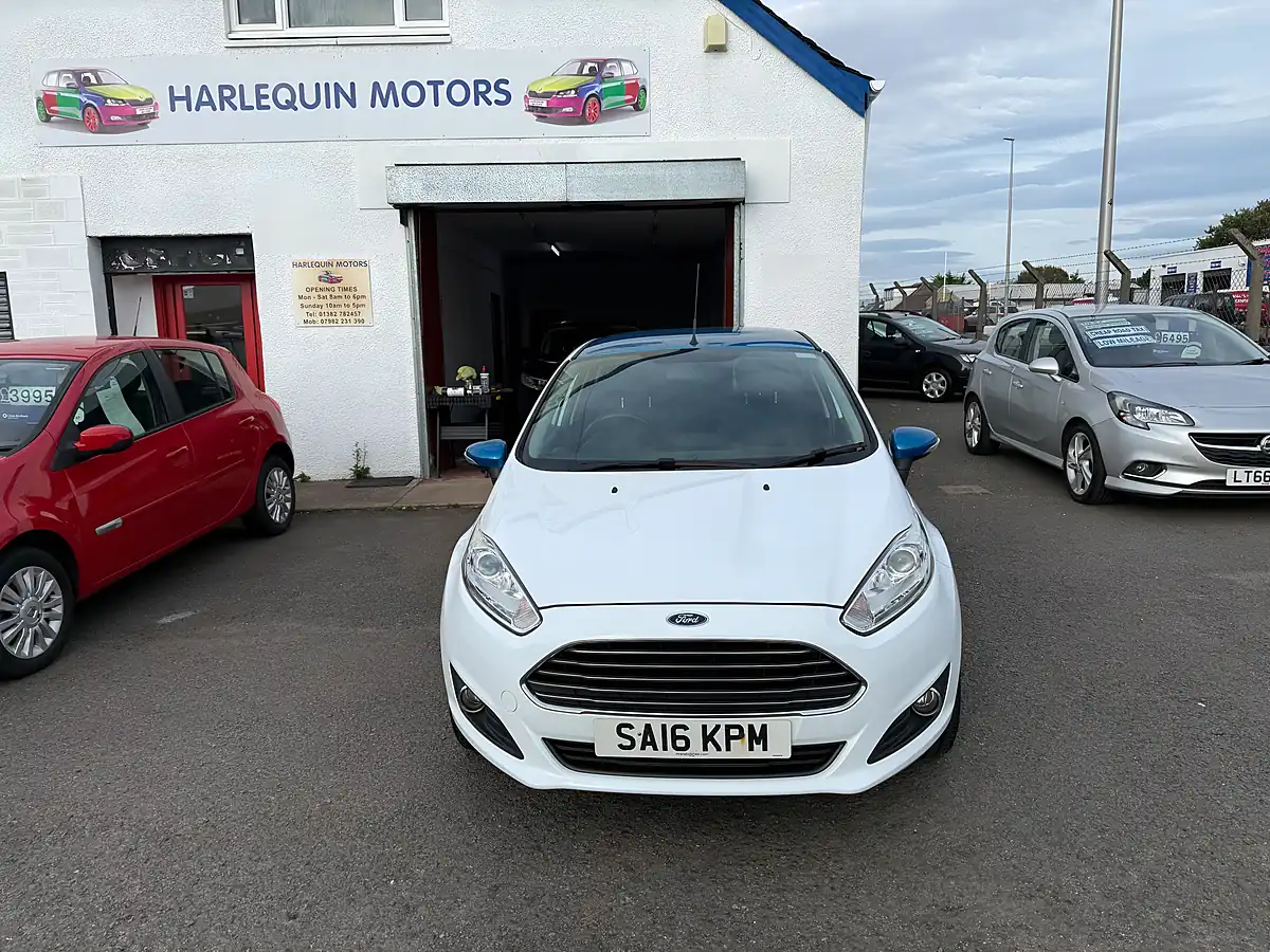 Used 2016 Ford Fiesta Zetec White Edition White - Interior and Exterior details 2
