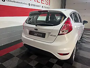 Used 2016 Ford Fiesta Zetec White - Interior and Exterior details 17
